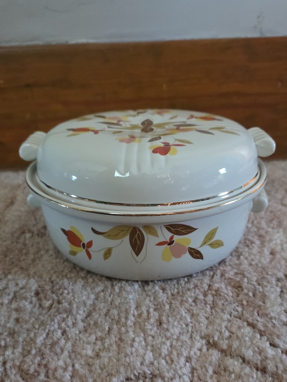 Jewel Tea Autumn Leaf Ceramic Covered Casserole Dish
